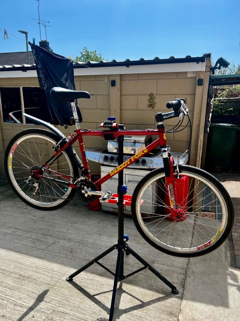 Muddy fox retro mountain bike