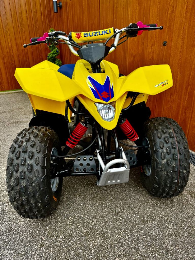 Suzuki LTZ90