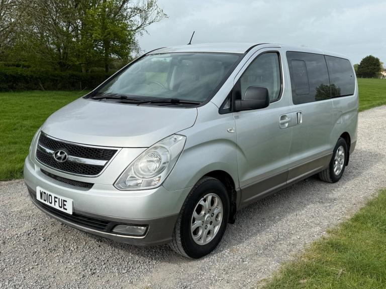 2010 Hyundai i800 2.5 CRDi Style 5dr MPV DIESEL Manual