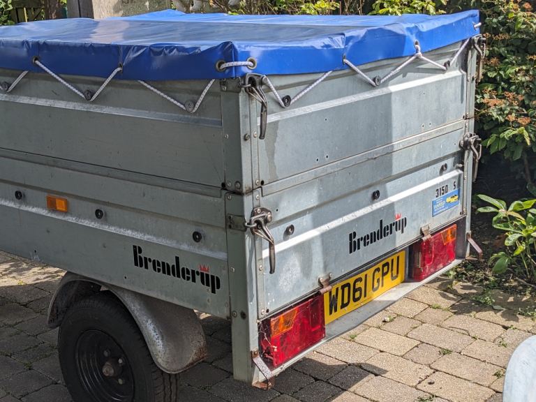 Trailer. Ideal for camping
