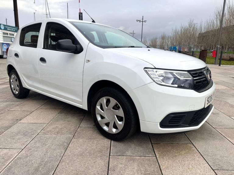 image for 2018 Dacia Sandero 0.9 TCe Essential 5dr HATCHBACK PETROL Manual