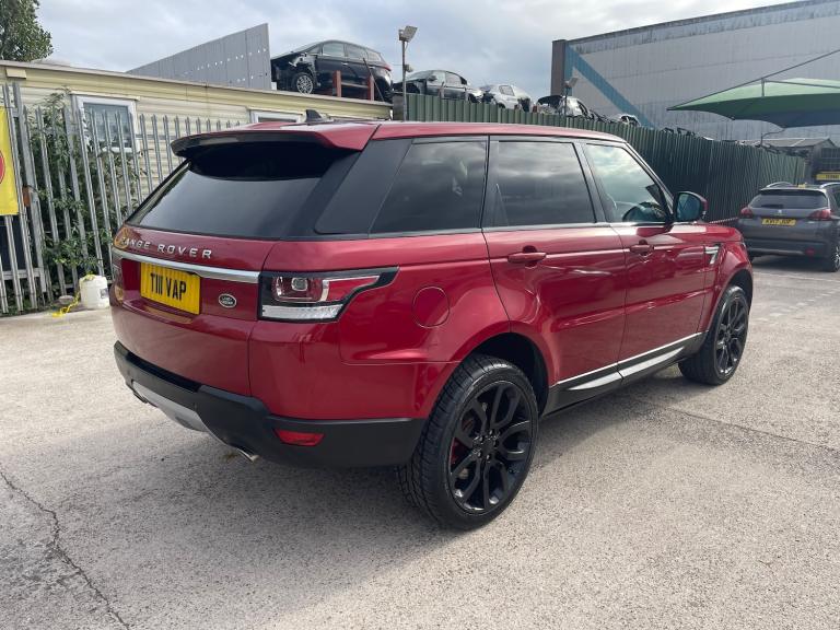 2016 Land Rover Range Rover Sport 3.0 SD V6 HSE SUV 5dr Diesel Auto 4WD Euro 6