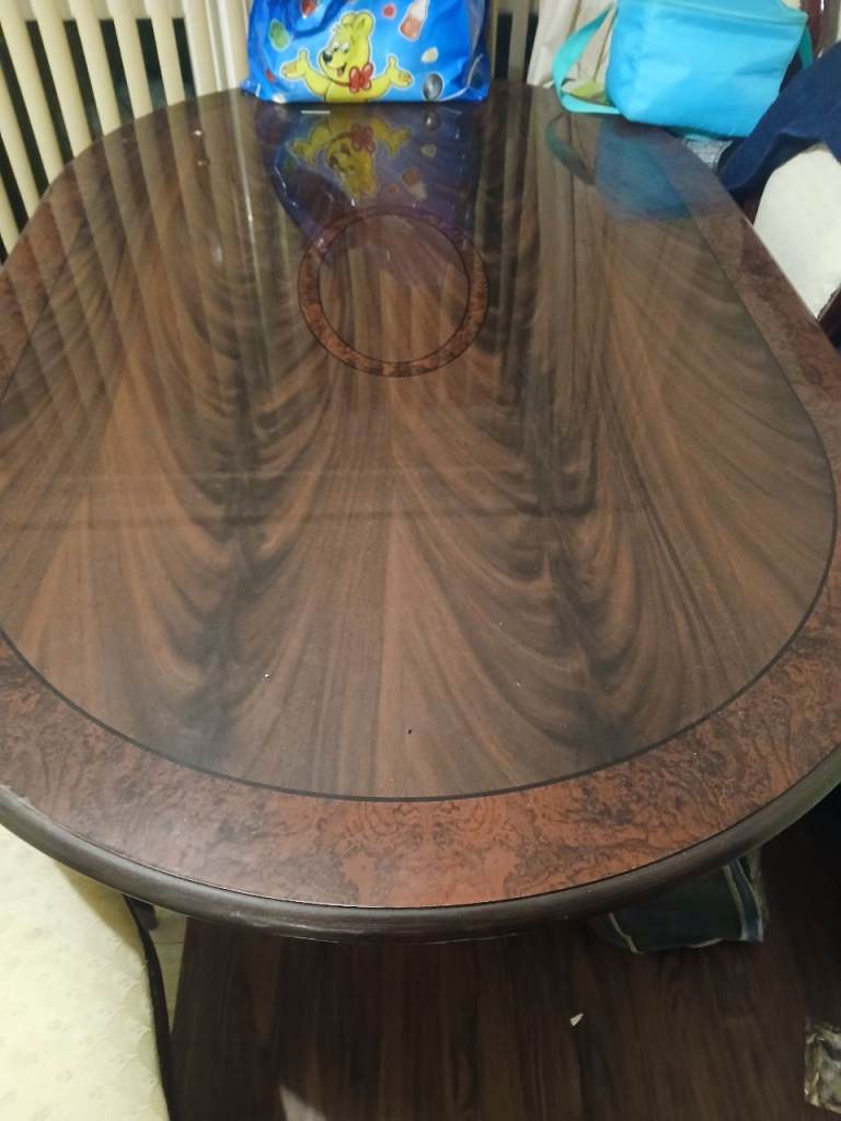 Dinning table and 4 chairs