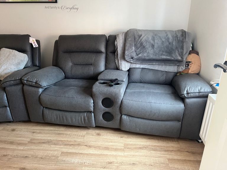 3 seater and 2 seater Grey Recliner Sofa with Console – Good Condition