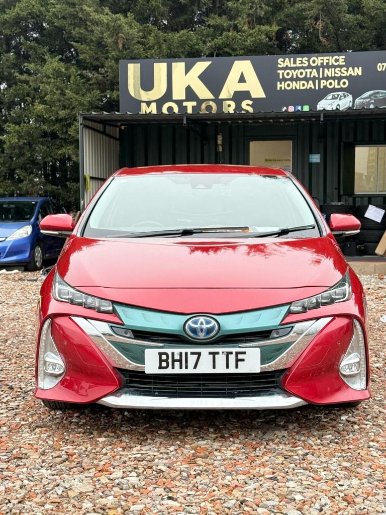 2017 Toyota Prius Automatic Hatchback Hybrid Electric Automatic