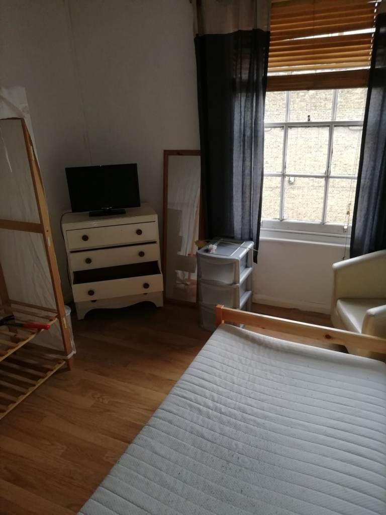 W10 room to let North Kensington