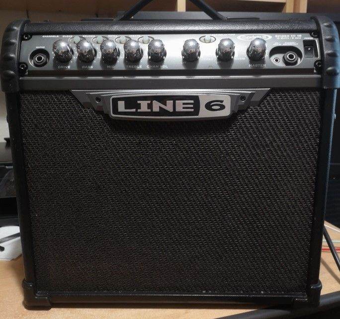 Line 6 Spider III Modelling Guitar Amplifier 15 Watts 