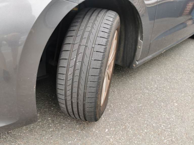 Volkswagen, GOLF SV, MPV, 2017, Manual, 1598 (cc), 5 doors