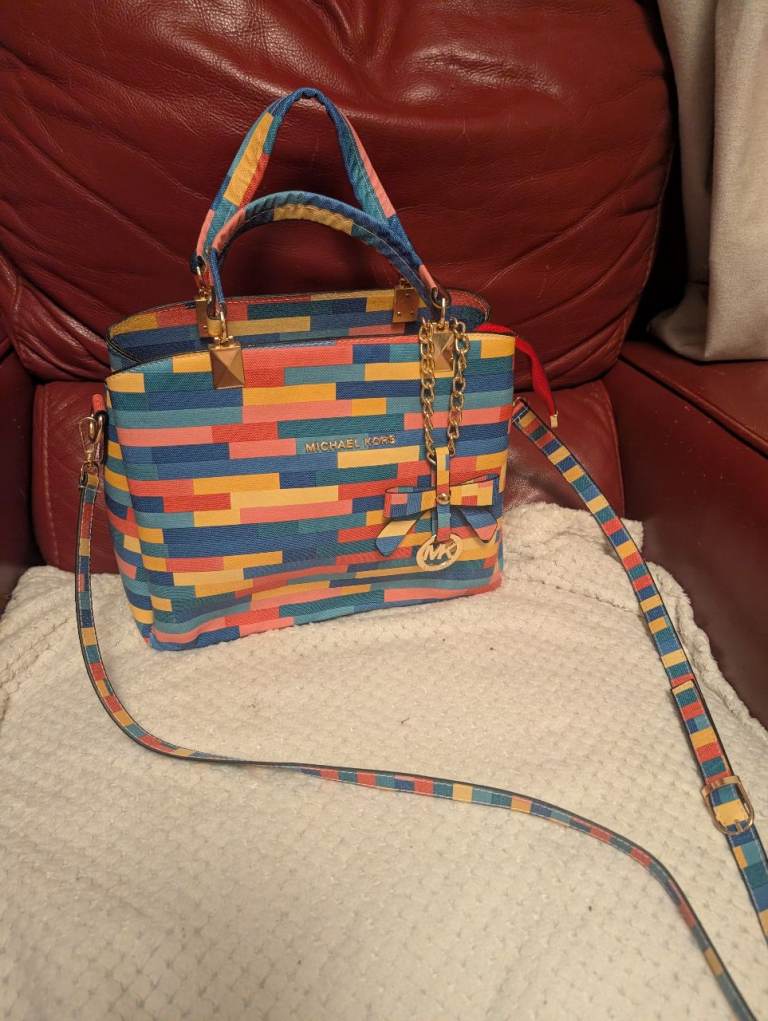 Michael Kors Hangbag