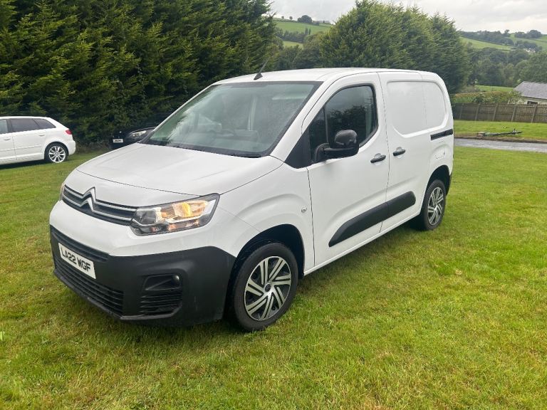 Citroen, BERLINGO, Panel Van, 2022, Manual, 1499 (cc)