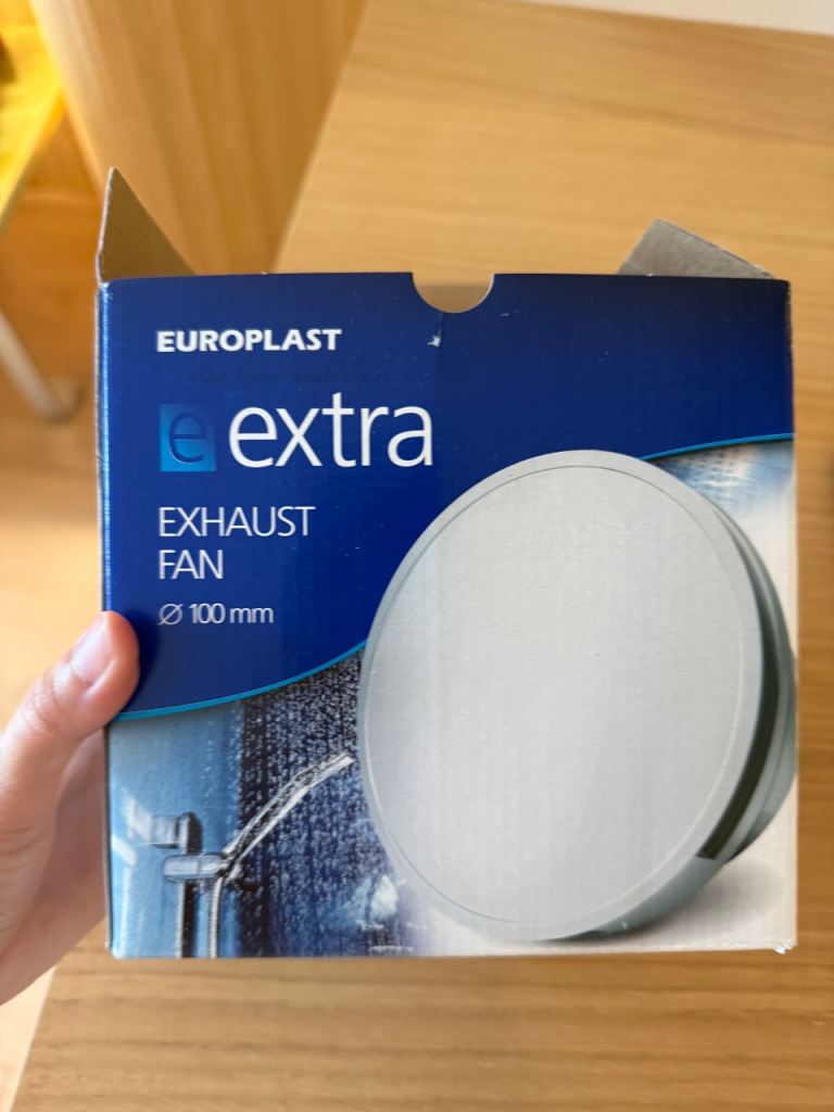Bathroom extractor