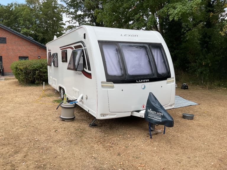 Lunar Lexon 640 quad Motormovers and Air Awning With Annex