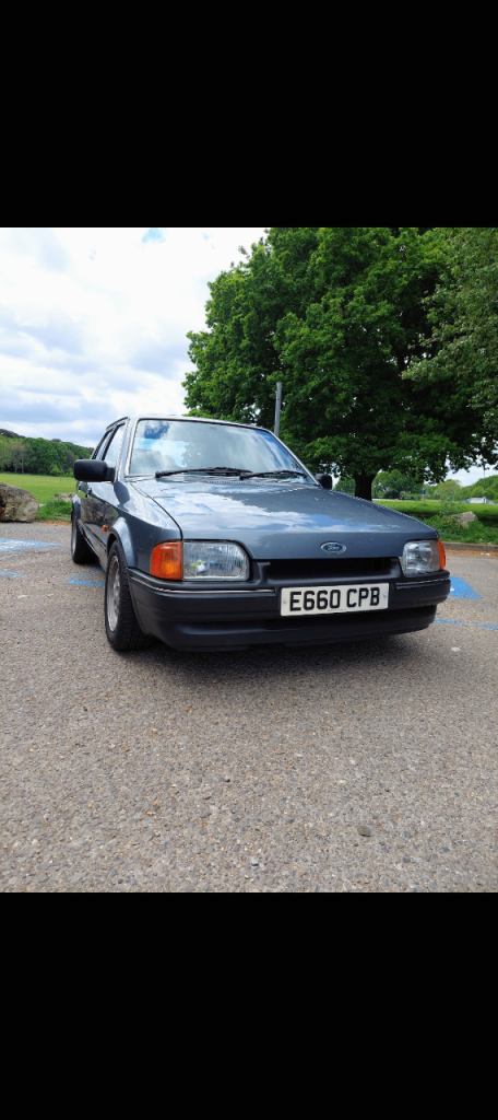 Ford, ESCORT, Hatchback, 1988, Manual, 1392 (cc), 5 doors