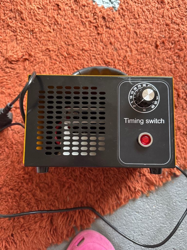 Ozone Generator Machine – Black, Good Working Order