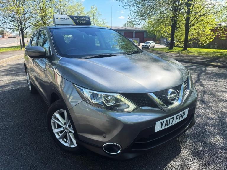 2017 Nissan Qashqai 1.5 dCi Acenta [Smart Vision Pack] 5dr HATCHBACK Diesel Manual