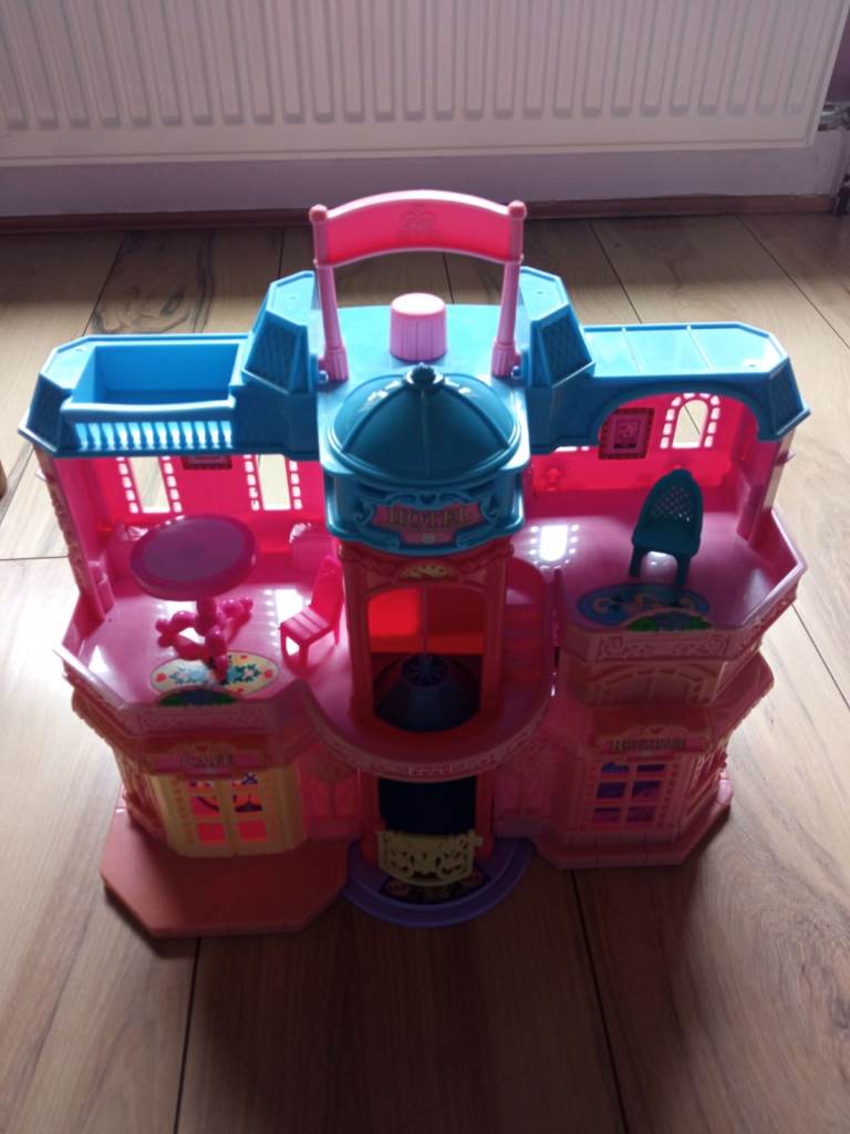 Polly pocket sweet hotel 