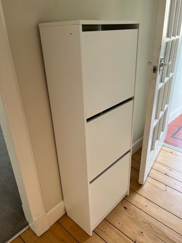 White Shoe Cabinet with 3 Compartments – stores 12pairs
