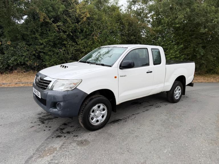 2014 Toyota Hilux Active Extra Cab Pick Up 2.5 D-4D 4WD 144 PICK UP Diesel Manual
