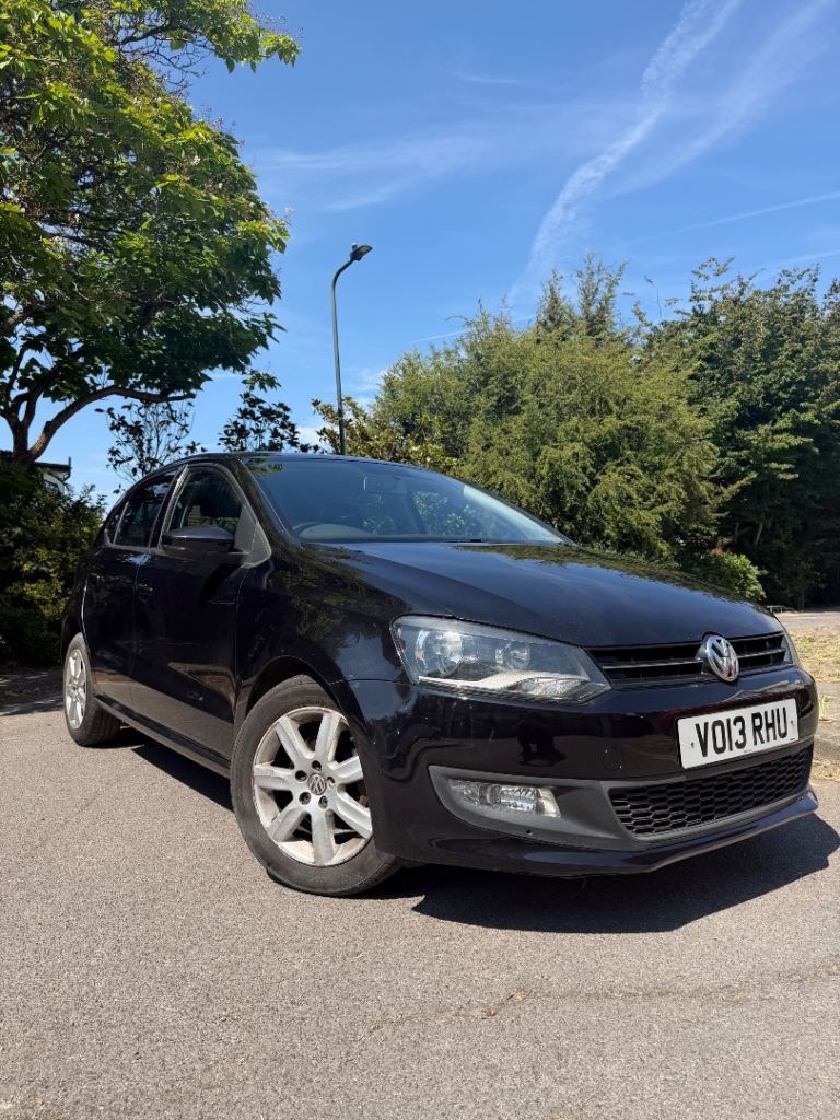 Volkswagen, POLO, Hatchback, 2013, Semi-Auto, 1390 (cc), 5 doors