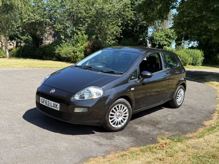 Fiat, PUNTO, Hatchback, 2014, Manual, 1242 (cc), 3 doors