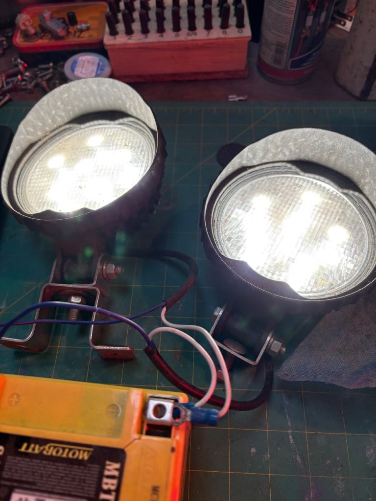 LED spotlights and full trailer lighting kit