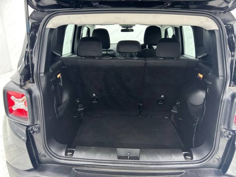 2016 Jeep Renegade 1.6 MultiJetII Longitude SUV 5dr Diesel Manual Euro 6 (s/s) (120 ps) 1 FORM ES...