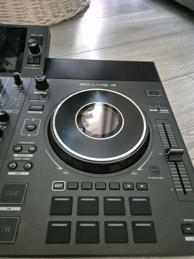 Denon DJ SC Live 4