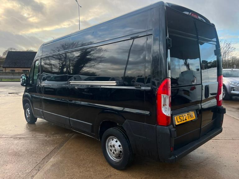 2022 Peugeot Boxer 2.2 BlueHDi 335 Professional Panel Van 5dr Diesel Manual L3 H2 Euro 6 (s/s) Pa...