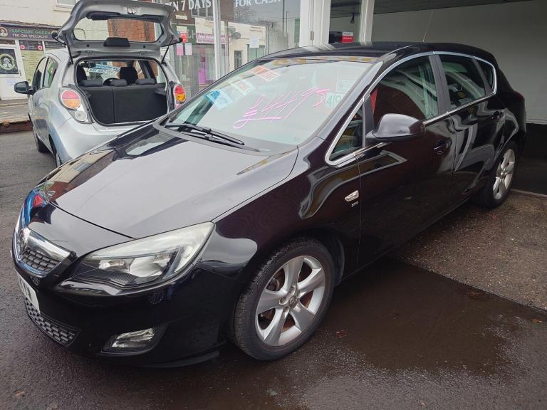 2011 Vauxhall Astra 1.6 16v SRi Euro 5 5dr HATCHBACK Petrol Manual