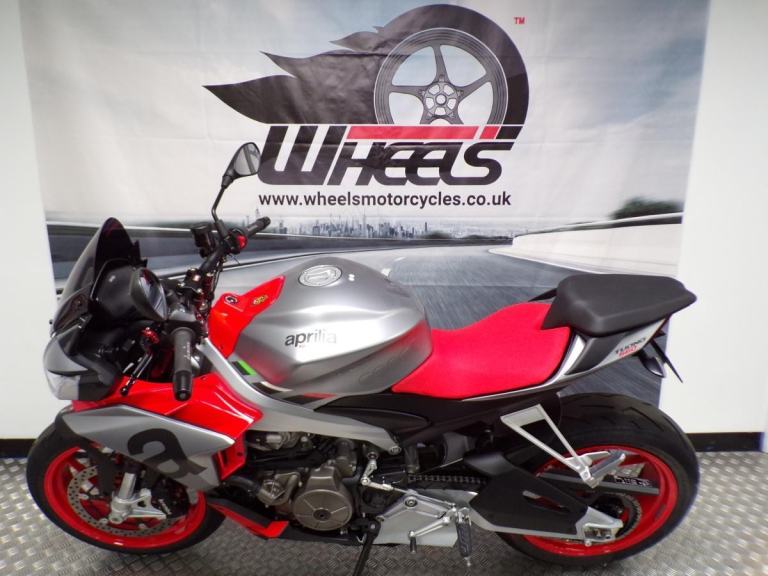 2022 APRILIA TUONO 660 WITH ONLY 1516 MILES FROM NEW