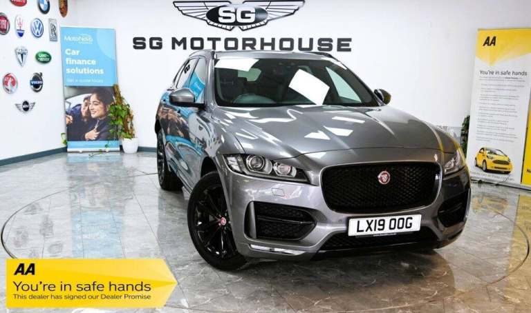 2019 Jaguar F-Pace 2.0d R-Sport 5dr Auto AWD ESTATE DIESEL Automatic