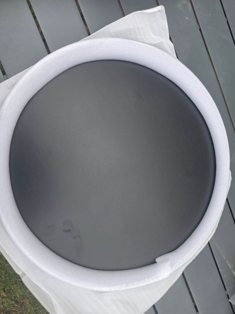  danpinera Metal Outdoor Side Table 45cm Round Garden Patio - Brand New