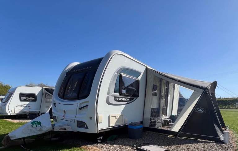 Coachman Pastiche 520/4