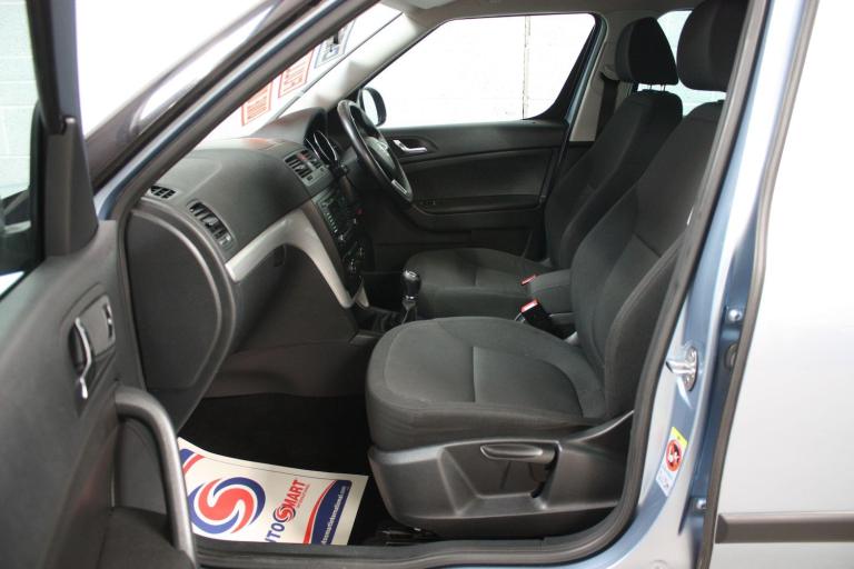 2014 Skoda Yeti 2.0 TDI CR SE 5dr HATCHBACK DIESEL Manual