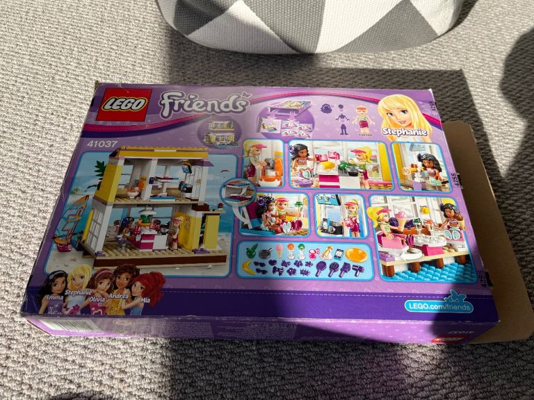 Lego Friends Stephanie’s Beach House Set 41037 Boxed & 100% Complete