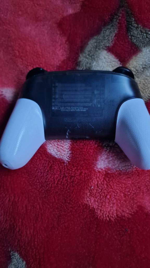 Wireless Game Pro Controller With Screenshot Vibration Function for N-Switch(White)