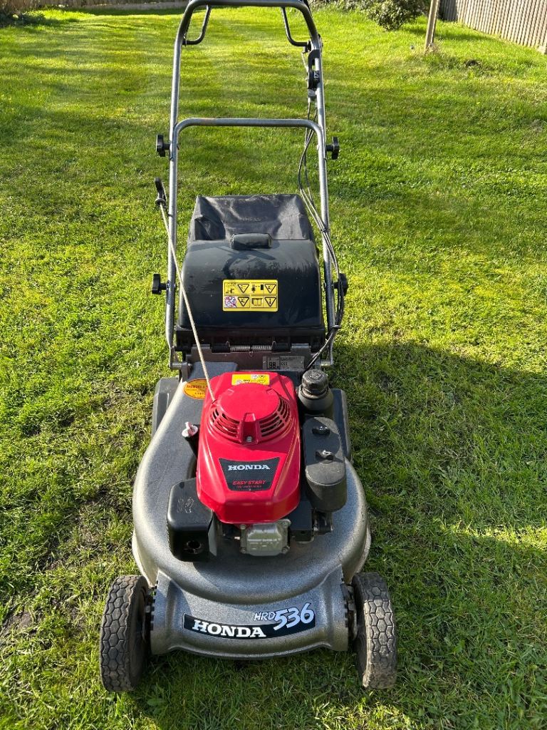 Honda HRD 536 lawnmower 