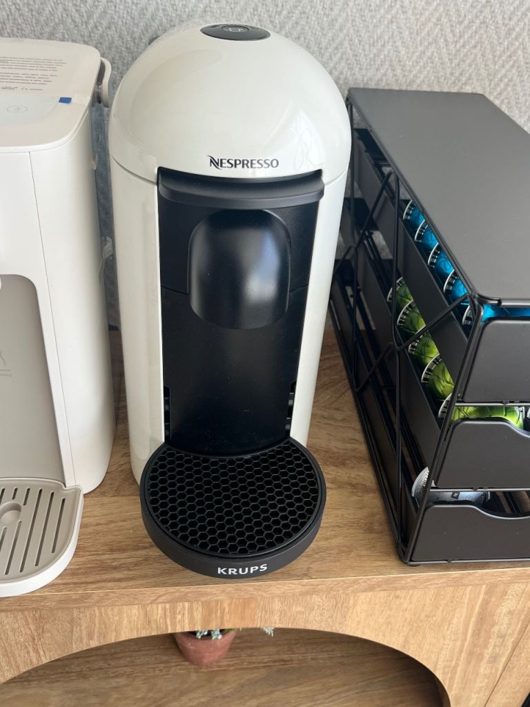 Nespresso Pod Coffee Machine 