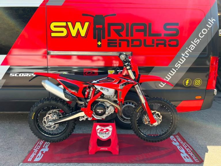 2027 Beta RR X-PRO 4T 350cc Enduro Bike - High Spec 4-Stroke Off-Road MX Fun