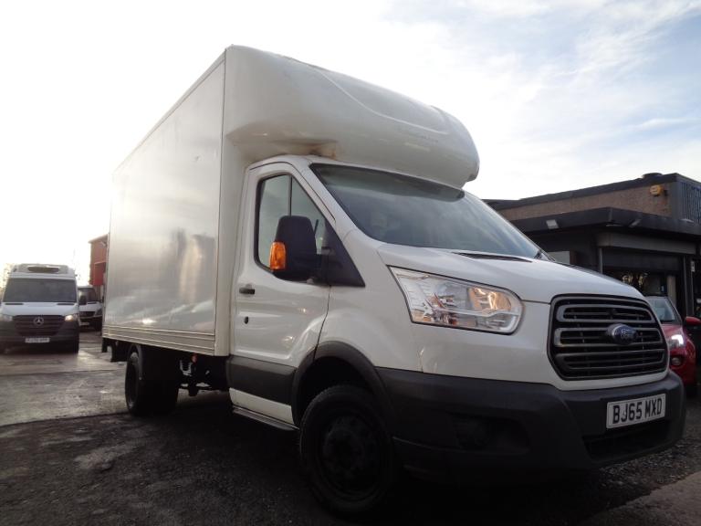 2015 Ford Transit 2.2 TDCi 125ps Chassis Cab CHASSIS CAB Diesel Manual