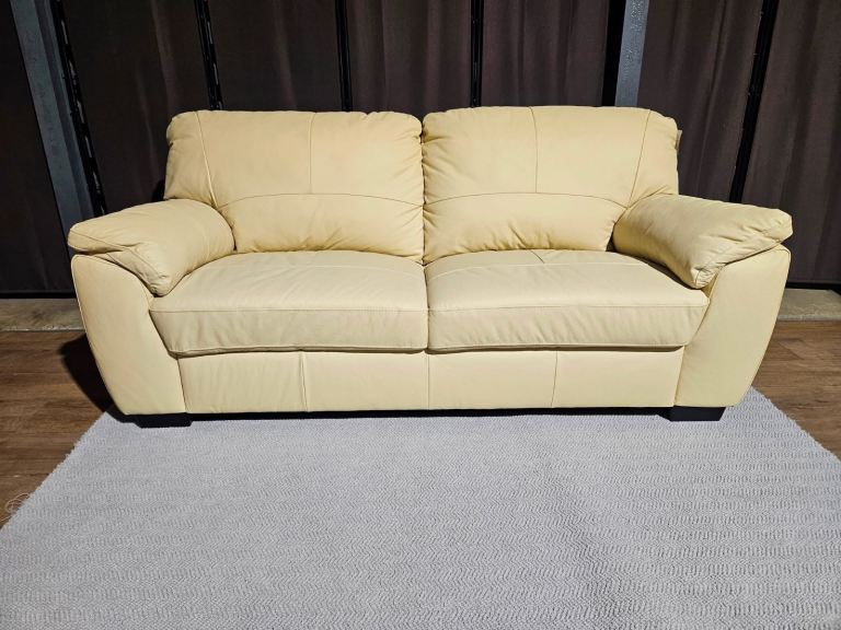 Leathet 3 seater sofa