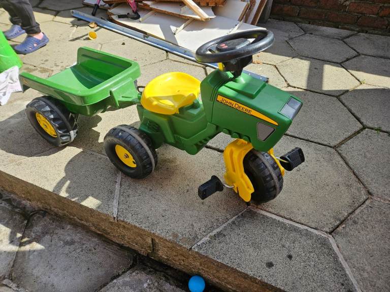 John deere kids tractor