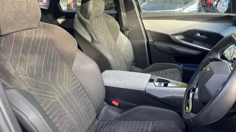 2024 Peugeot 3008 1.2 HYBRID GT SUV 5dr Petrol Hybrid e-DSC6 Euro 6 (s/s) (136 ps) SUV Hybrid Aut...