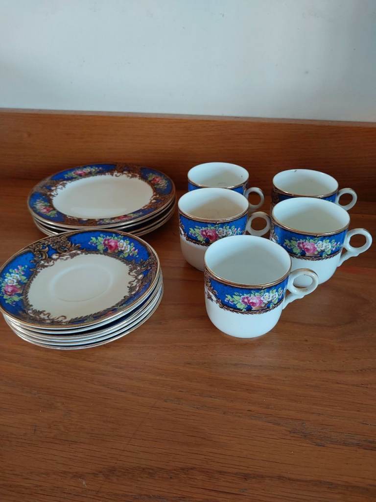 Vintage Allertons china tea set cups saucers and side plates 
