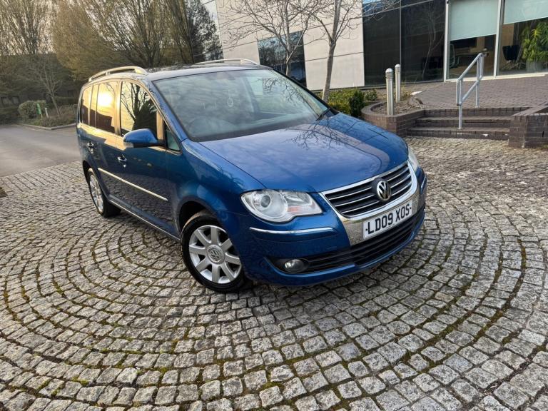 2009 Volkswagen Touran 2.0 TDI Sport 5dr DSG MPV Diesel Automatic