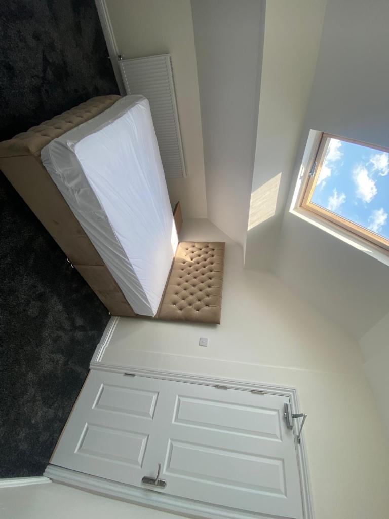 Double room in Levenshulme to rent 