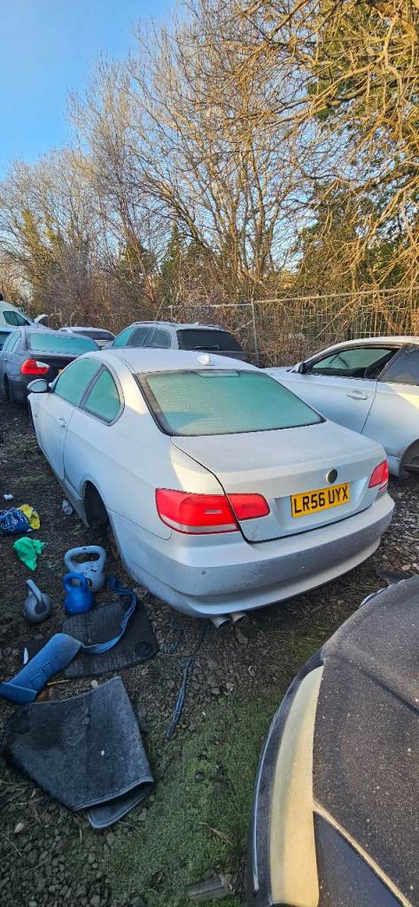 Bmw 320 56 plate breaking 