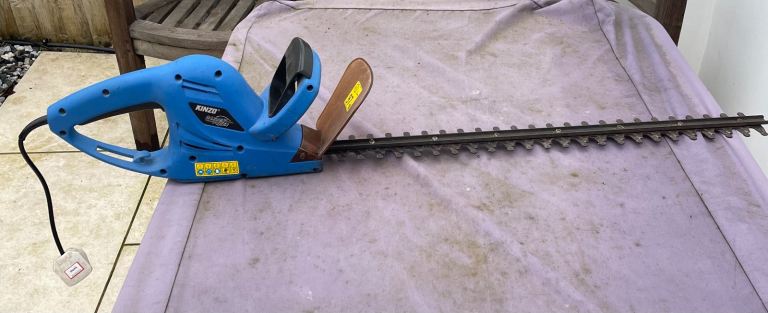 Electric Garden Hedge Cutter