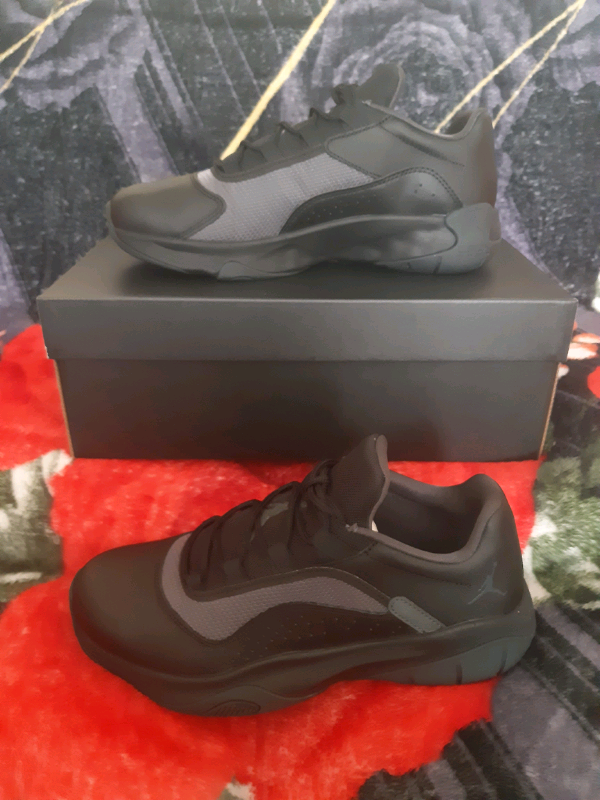 Air Jordan 11 CMFT Low