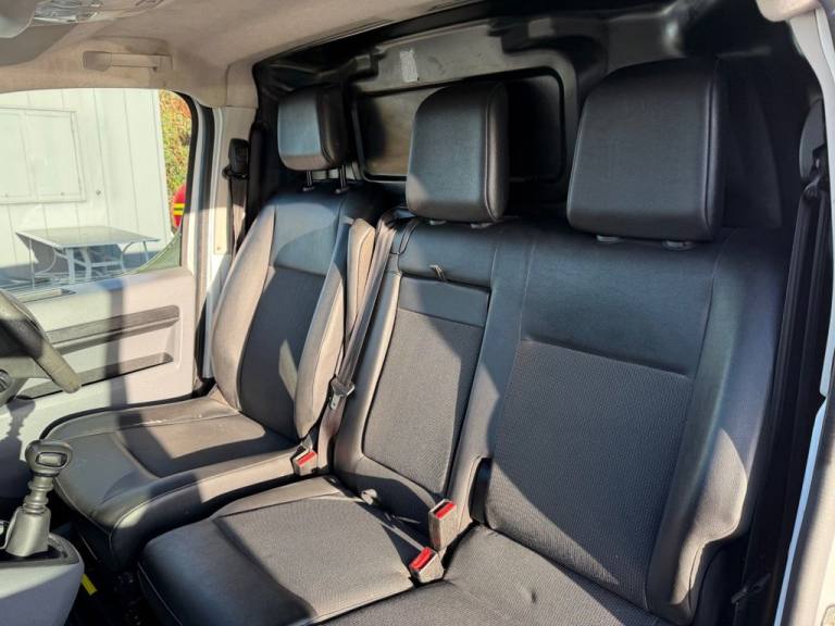 2021 Peugeot Expert 1.5 BlueHDi 1000 Professional Standard Panel Van 6dr Diesel Manual MWB Euro P...